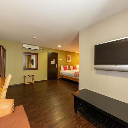 Oyo 430 Oak Valley Boutique Hotel Johor Bahru Exterior foto
